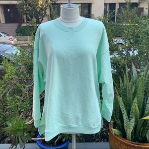 AMERICAN EAGLE crew neck sweatshirt softest oversized size small NWT